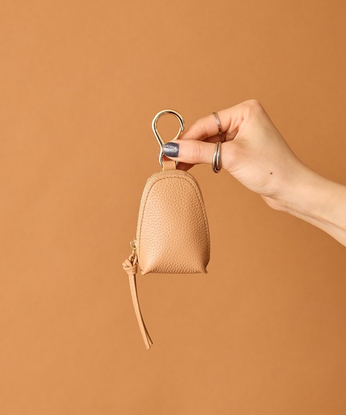 HASHIBAMI（ハシバミ）の「【HASHIBAMI】カラバッシュ スマートキー キーリング（キーケース/キーアクセサリー・レディース・モスグリーン/ブラウン/グレイッシュベージュ/ブラック/レモンイエロー/シルバー/アクア/ラベンダー/ふじ色系/ライトグリーン系/ライトオレンジ系/ゴールド/チャコールグレー/ローズ系/ダークグリーン/イエロー系その他2/ライトブルー/プラム/ネイビー系/シャンパン/ライトグリーン/ライトブラウン/マルーン/グレー系その他・FREE）」の7枚目の写真