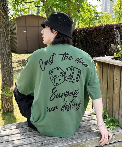 kutir（クティール）の「ピグメントダイスロゴハーフジップ（Tシャツ/カットソー・メンズ・スミクロ/ライトブルー/カーキ・MEDIUM/LARGE）」の3枚目の写真