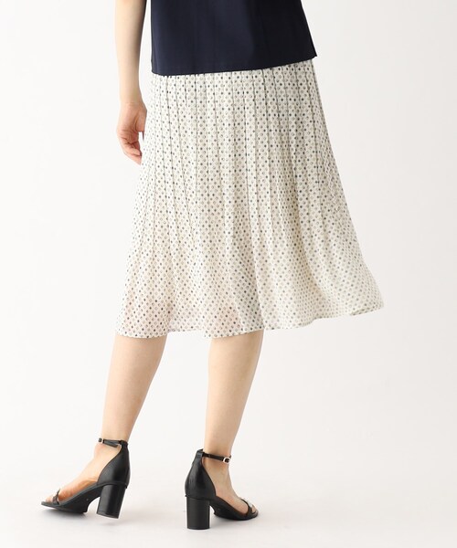 index(インデックス)の「◆≪選べる丈≫ キカ柄・花柄 プリーツスカート【イージーケア/洗濯機で洗い可】(スカート・レディース・ブラック系/ライトグレー系6/ライトグレー系/サックスブルー系/ブラック系6/サックスブルー系6・00)」の19枚目の写真