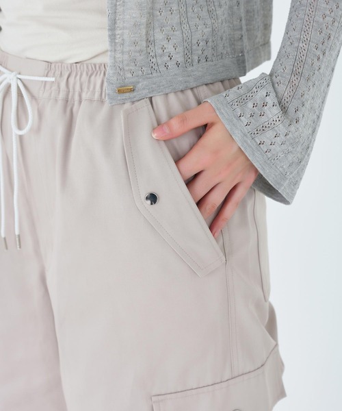 TINA：JOJUN（ティーナジョジュン）の「ルーズワイド カーゴパンツ TINA：JOJUN（カーゴパンツ・レディース・ホワイト/チャコール/グレイッシュベージュ・M）」の10枚目の写真
