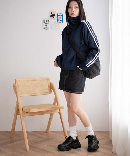 WEGO(ウィゴー)の「WEGO/厚底ダッドスニーカー(スニーカー・レディース・ブラック/ホワイト・MEDIUM/LARGE)」の8枚目の写真