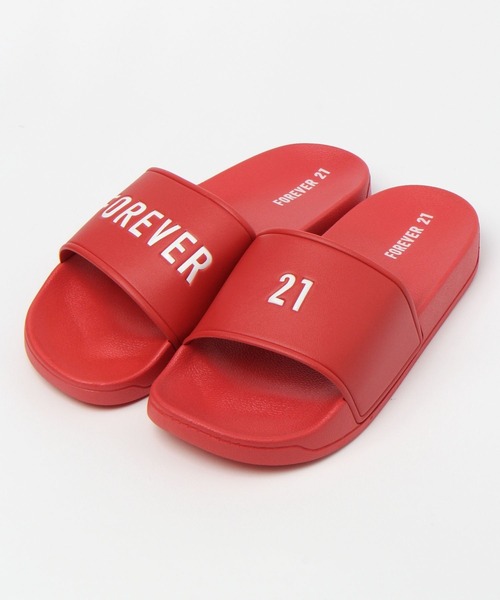 FOREVER 21(フォーエバー トゥエンティーワン)の「FOREVER21ロゴシャワーサンダル(サンダル・レディース・ブラック/レッド/ホワイト系その他/ピンク・SMALL/MEDIUM/LARGE)」の1枚目の写真