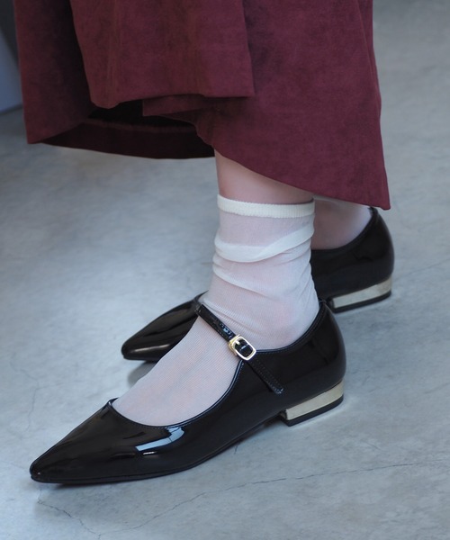 minia（ミニア）の「メリージェーンポインテッドエナメルパンプス（パンプス・レディース・アイボリー/ブラック/ピンク・M/S/L）」の12枚目の写真