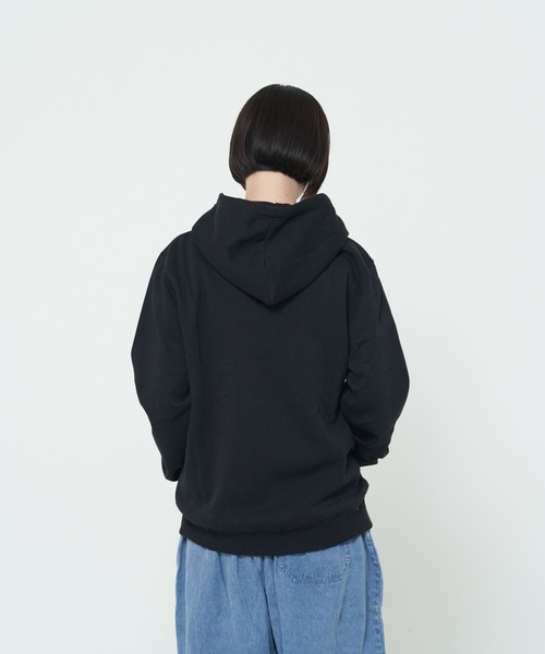 CORISCO（コリスコ）の「裏起毛無地プルパーカー(M1)（パーカー・メンズ・グレー/ブラック/オートミール/ネイビー/ダークグリーン・LARGE/MEDIUM/X-LARGE）」の8枚目の写真