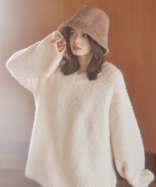 pomiii（ポミー）の「オーバーサイズフレアニット（ニット/セーター・レディース・ライトブルー/アイボリー・FREE）」の7枚目の写真