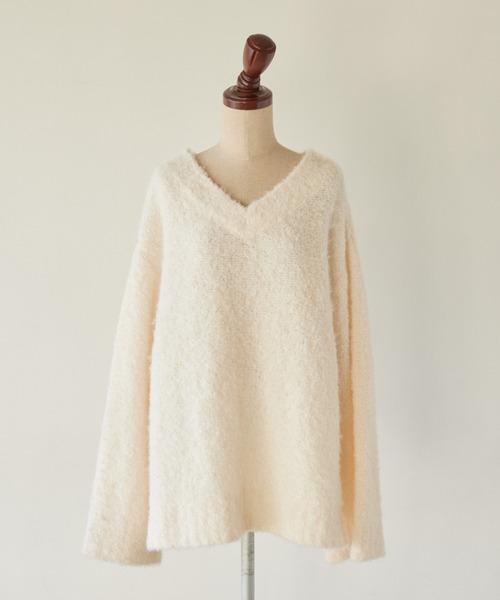 pomiii（ポミー）の「オーバーサイズフレアニット（ニット/セーター・レディース・ライトブルー/アイボリー・FREE）」の11枚目の写真