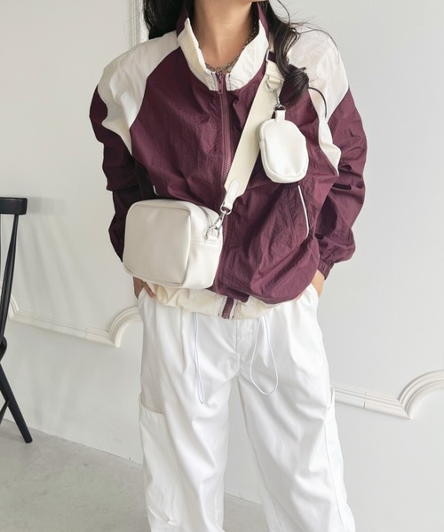 CLEA（クレア）の「スタンドカラーマウンテンパーカー（ブルゾン・レディース・レッド/グレー・M）」の18枚目の写真