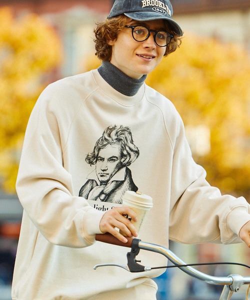 EMMA CLOTHES(エマクローズ)の「【Beethoven/Bach】偉人デザイン ヘビーウェイトオーバーサイズラグランスウェット EMMA CLOTHES(スウェット・メンズ・トップグレー/ネイビー/ブラック/アイボリー・M/L)」の5枚目の写真