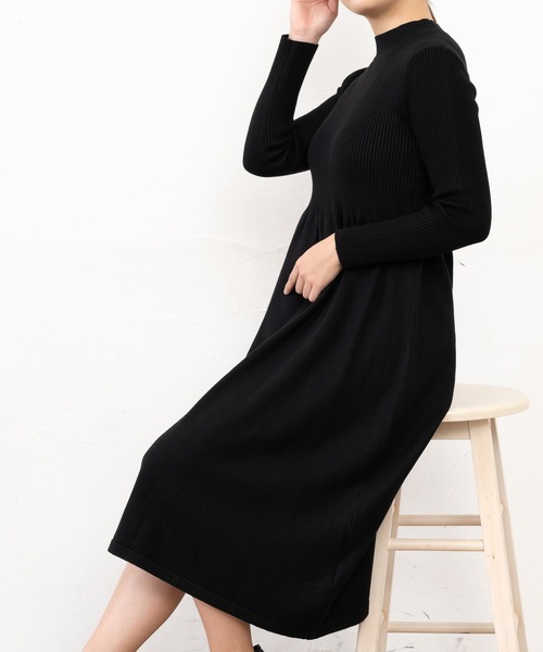 Primazel（プリマゼル）の「リブニットミモレ丈フレアワンピース（ワンピース・レディース・ブラック/モカ・M）」の5枚目の写真
