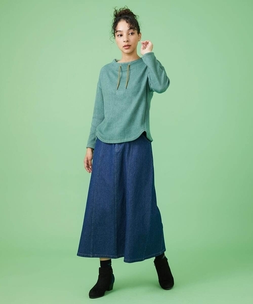 Jocomomola(ホコモモラ)の「バックスリットロングデニムスカート(スカート・レディース・ネイビー・42/40)」の11枚目の写真