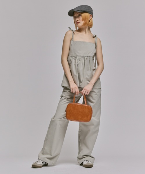 FEKETE（フェケテ）の「PEPLUM RIBBON CAMISOLE / ぺプラムキャミソール（キャミソール・レディース・ライトグレー/ブラック・FREE）」の7枚目の写真