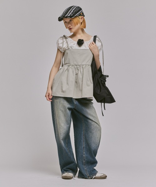 FEKETE（フェケテ）の「PEPLUM RIBBON CAMISOLE / ぺプラムキャミソール（キャミソール・レディース・ライトグレー/ブラック・FREE）」の8枚目の写真