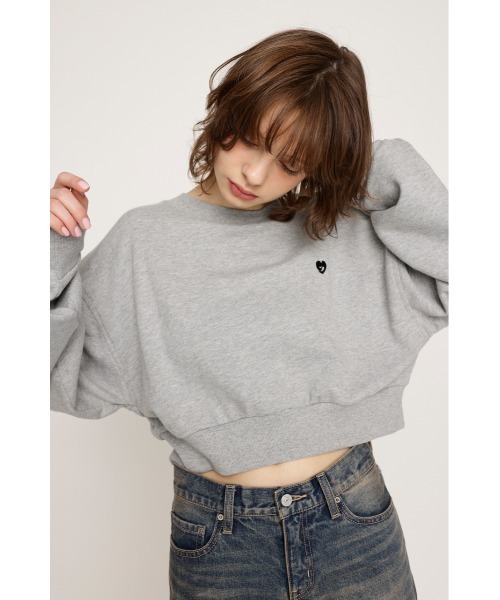 SLY（スライ）の「LOGO CROPPED SW TOPS ロゴ クロップド スウェット トップス（スウェット・レディース・ホワイト/ブラック/ライトピンク/杢グレー・FREE）」の19枚目の写真