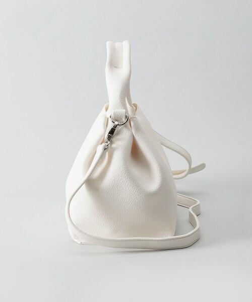 THE SHOP TK （ザ ショップ ティーケー ）の「◆【2way肩紐付き】シュリンクミドルトート（ハンドバッグ・レディース・オフホワイト/グレー/ブラック・00）」の8枚目の写真