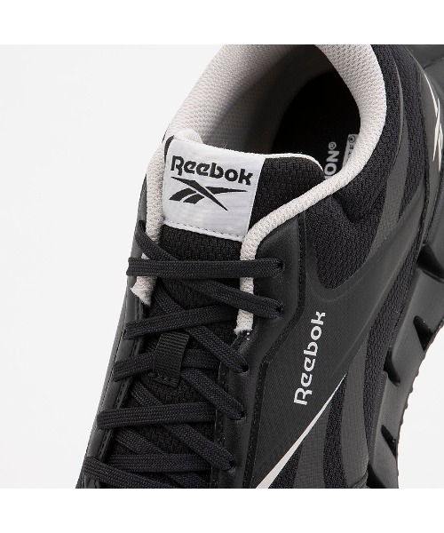 Reebok（リーボック）の「ジグ ダイナミカ STR / ZIG DYNAMICA STR SA（スニーカー・メンズ・ホワイト/ブラック/ストーン/ブルーグレー/ホワイト系その他/ブラック系その他/グレー/ブラック×ブラック/ダークブラウン/ホワイト×ブラック・25.0cm/27.5cm/28.5cm/29.0cm/30.0cm/24.5cm/27.0cm/28.0cm/23.0cm/23.5cm/24.0cm/25.5cm/26.0cm/26.5cm/22.5cm）」の15枚目の写真