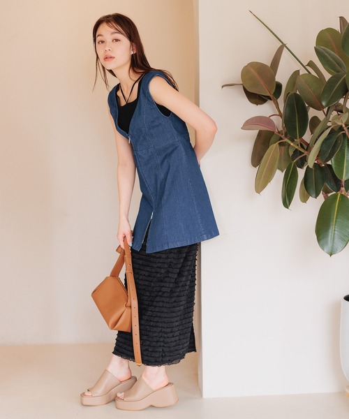 mysty woman（ミスティウーマン）の「プラットフォームサンダル 109246（サンダル・レディース・ブラック/ベージュ・MEDIUM/LARGE）」の14枚目の写真