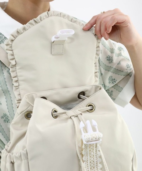 F i.n.t(フィント)の「キルティングフラップミニリュック/fint(バックパック/リュック・レディース・ブラック/アイボリー・FREE)」の11枚目の写真