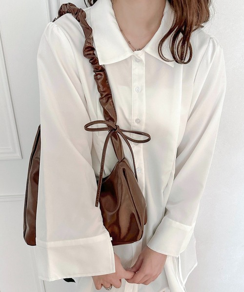 apres jour clair(アプレジュールクレア)の「【apres jour clair】ギャザーショルダーバッグ【ZOZOTOWN限定アイテム】(ショルダーバッグ・レディース・アイボリー/シルバー/ブラック/ダークブラウン・フリー)」の10枚目の写真