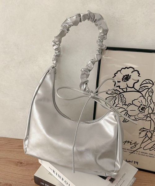 apres jour clair】ギャザーショルダーバッグ【ZOZOTOWN限定アイテム