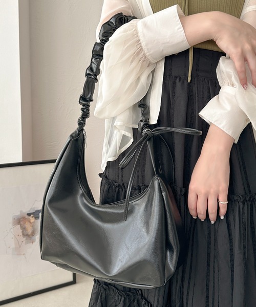 apres jour clair】ギャザーショルダーバッグ【ZOZOTOWN限定アイテム