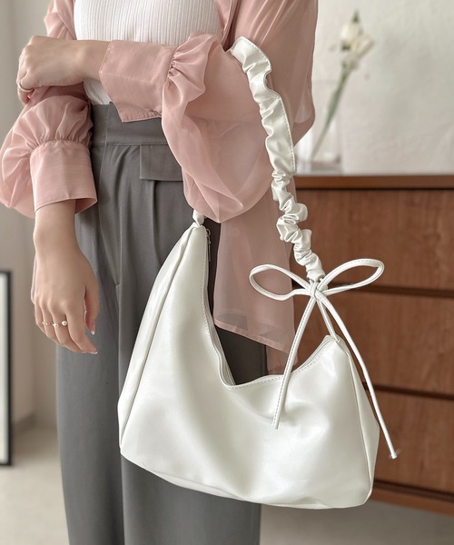 apres jour clair】ギャザーショルダーバッグ【ZOZOTOWN限定アイテム