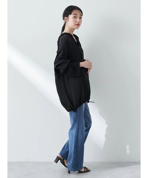 earth music&ecology（アースミュージックアンドエコロジー）の「シアーアノラック（Tシャツ/カットソー・レディース・オフホワイト/ライトイエロー/ブラック/ミント・FREE）」の5枚目の写真