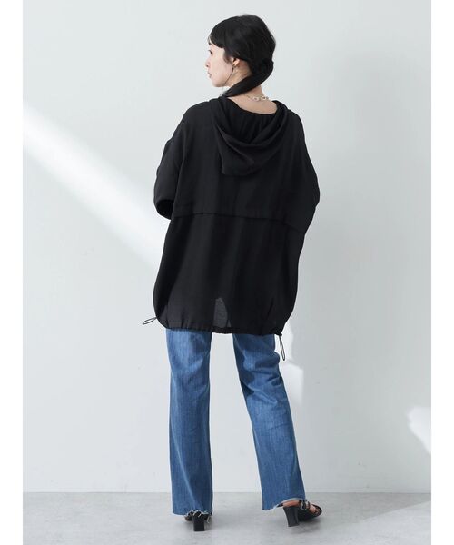 earth music&ecology（アースミュージックアンドエコロジー）の「シアーアノラック（Tシャツ/カットソー・レディース・オフホワイト/ライトイエロー/ブラック/ミント・FREE）」の6枚目の写真