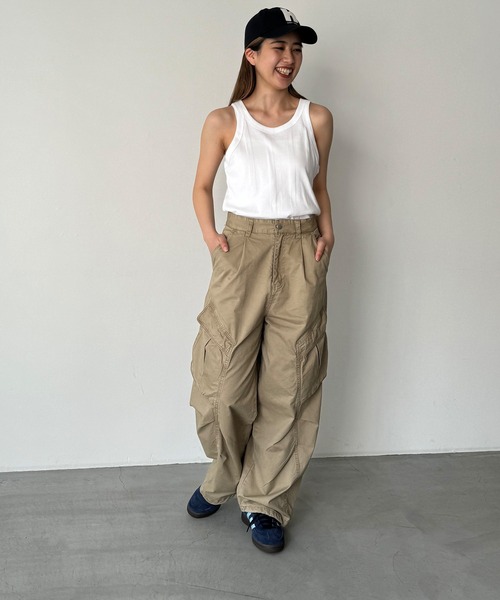 CANAL JEAN(キャナルジーン)の「PAELEE コットンニーポケットパンツ(その他パンツ・レディース・ベージュ・SMALL/MEDIUM)」の17枚目の写真