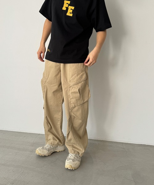 CANAL JEAN(キャナルジーン)の「PAELEE コットンニーポケットパンツ(その他パンツ・レディース・ベージュ・SMALL/MEDIUM)」の19枚目の写真