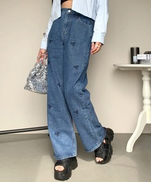 リボン刺繍ストレートデニムパンツ