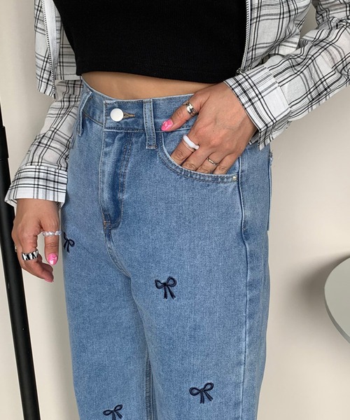 non-hedge（ノンヘッジ）の「リボン刺繍ストレートデニムパンツ（デニムパンツ・レディース・ブルー/ライトブルー・M/S）」の11枚目の写真