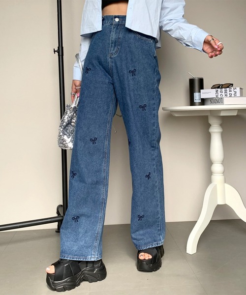 non-hedge（ノンヘッジ）の「リボン刺繍ストレートデニムパンツ（デニムパンツ・レディース・ブルー/ライトブルー・M/S）」の19枚目の写真