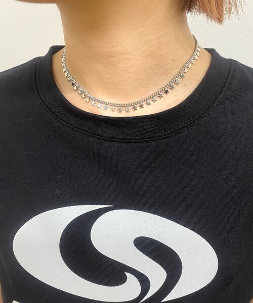 WHO'S WHO gallery(フーズフーギャラリー)の「スターチョーカー(チョーカー・レディース・シルバー・FREE)」の2枚目の写真