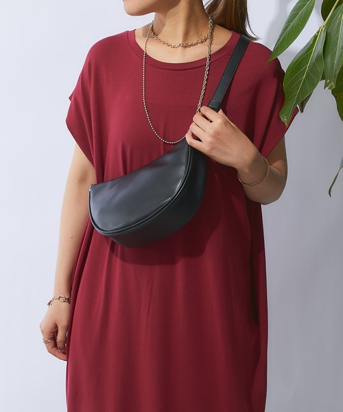 un dix cors(アンディコール)の「hettyフェイクレザーハーフムーンショルダーバッグ(ショルダーバッグ・レディース・ブラック/グリーン・FREE)」の7枚目の写真