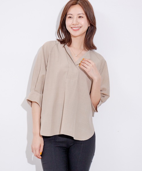 Jayro（ジャイロ）の「麻調合わせネックサークルブラウス（シャツ/ブラウス・レディース・ネイビー/ベージュ/オリーブ・FREE）」の4枚目の写真