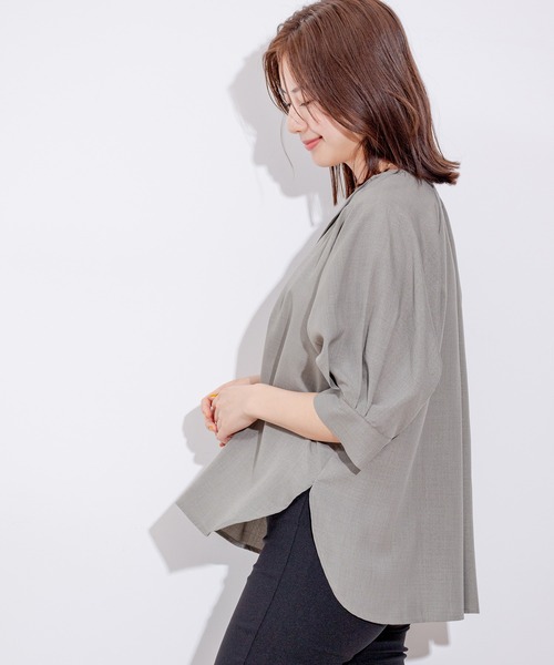 Jayro（ジャイロ）の「麻調合わせネックサークルブラウス（シャツ/ブラウス・レディース・ネイビー/ベージュ/オリーブ・FREE）」の11枚目の写真