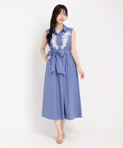 STRAWBERRY-FIELDS(ストロベリーフィールズ)の「フラワー刺繍ストライプワンピース(シャツワンピース・レディース・ブルー/ネイビー・2)」の5枚目の写真