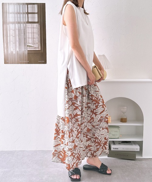 nissen（ニッセン）の「綿１００％バックテールノースリーブＴシャツ（Tシャツ/カットソー・レディース・アイボリー/グレイッシュベージュ/ブラック・L/M）」の8枚目の写真