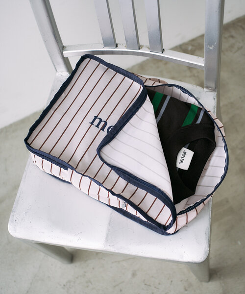 BIRTHDAY BAR（バースデイバー）の「パッキングポーチストライプM（ポーチ・レディース・グレー/ブルー/アイボリー/ネイビー・フリー/0）」の2枚目の写真