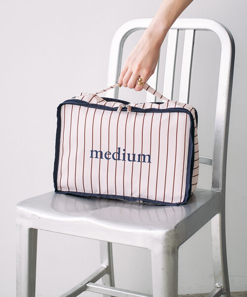 BIRTHDAY BAR（バースデイバー）の「パッキングポーチストライプM（ポーチ・レディース・グレー/ブルー/アイボリー/ネイビー・フリー/0）」の18枚目の写真