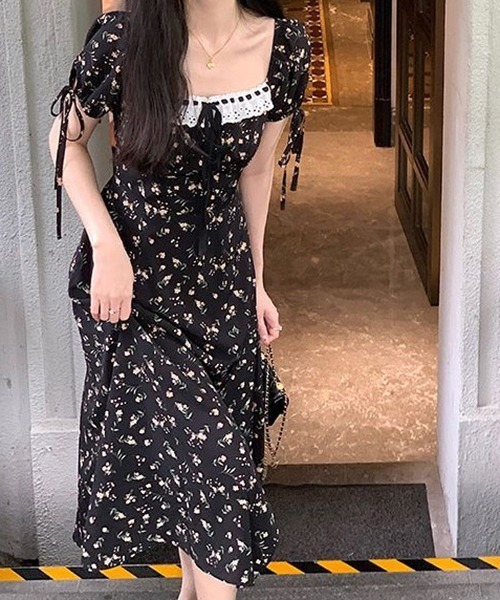 gossip！ロサンゼルス（ゴシップロサンゼルス）の「リボン　レトロ 小花柄 スリットワンピース（ワンピース・レディース・ブラック・FREE）」の7枚目の写真