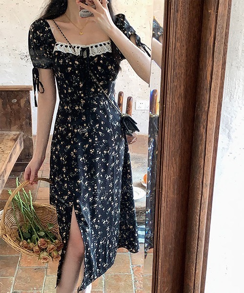 gossip！ロサンゼルス（ゴシップロサンゼルス）の「リボン　レトロ 小花柄 スリットワンピース（ワンピース・レディース・ブラック・FREE）」の6枚目の写真