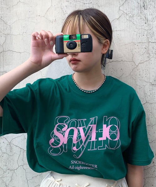 Teem Store(チームストア)の「【7色展開】フロントカサネロゴプリント Tシャツ(Tシャツ/カットソー・レディース・ブラック/アイボリー/ワイン/ホワイト/ライトグレー/グリーン/ベージュ・M/S)」の6枚目の写真