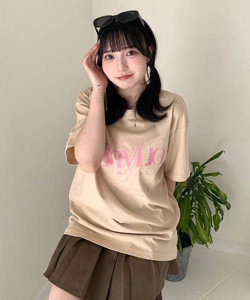 Teem Store(チームストア)の「【7色展開】フロントカサネロゴプリント Tシャツ(Tシャツ/カットソー・レディース・ブラック/アイボリー/ワイン/ホワイト/ライトグレー/グリーン/ベージュ・M/S)」の13枚目の写真