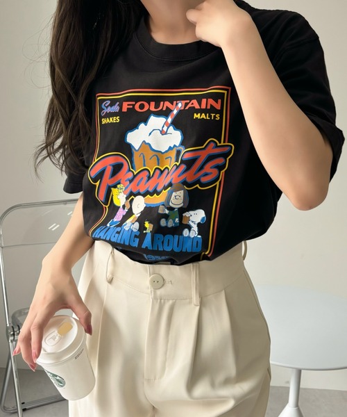 SNOOPY（スヌーピー）の「【PEANUTS/SNOOPY】別注 ピーナッツ スヌーピー 「CINEMA」ヴィンテージ風Tシャツ（Tシャツ/カットソー・レディース・アイボリー/ネイビー/ブラック・S/M/L/XL）」の10枚目の写真