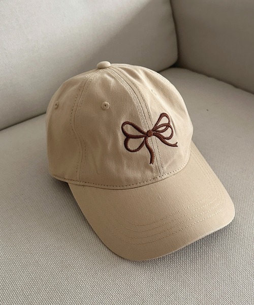 apres jour（アプレジュール）の「【apres jour×ARIAZ】刺繍リボンキャップ（キャップ・レディース・ネイビー/ベージュ/ブラック/オフホワイト・FREE）」の7枚目の写真