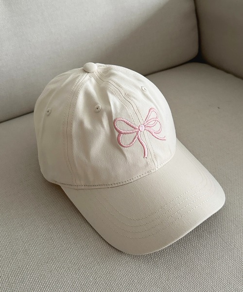 apres jour（アプレジュール）の「【apres jour×ARIAZ】刺繍リボンキャップ（キャップ・レディース・ネイビー/ベージュ/ブラック/オフホワイト・FREE）」の5枚目の写真