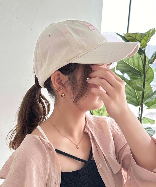 apres jour（アプレジュール）の「【apres jour×ARIAZ】刺繍リボンキャップ（キャップ・レディース・ネイビー/ベージュ/ブラック/オフホワイト・FREE）」の9枚目の写真