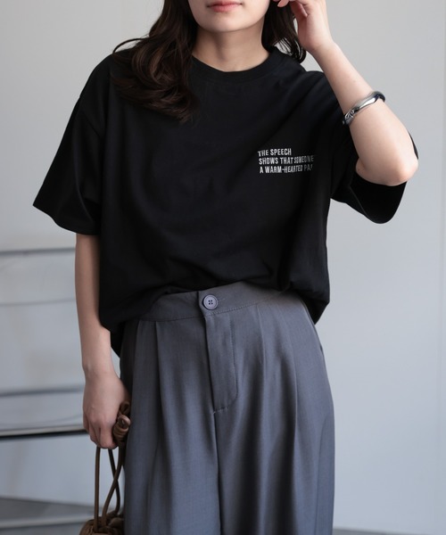 ap retro（アプレトロ）の「【選べるデザイン】BigシルエットカジュアルＴシャツ/ ハートチュール / ロゴ刺繍 / ハートモチーフ（Tシャツ/カットソー・レディース・オフホワイト/アイボリー/ブラック/ホワイト/ホワイト系その他/ブラック系その他/ブラウン/ブラウン系その他/ブラック系その他2/ホワイト系その他2/ブラック系その他3/ホワイト系その他3/ホワイト系その他4/オートミール/スミクロ・FREE）」の12枚目の写真