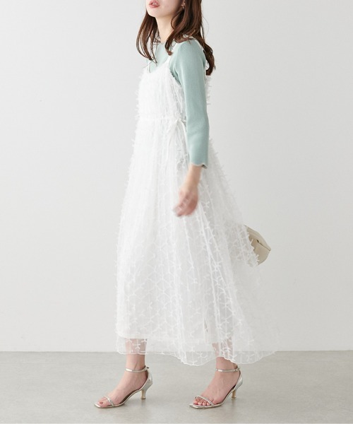 natural couture(ナチュラルクチュール)の「リボンチュールキャミワンピース(ワンピース・レディース・グレー/オフホワイト/ブラック・FREE)」の5枚目の写真